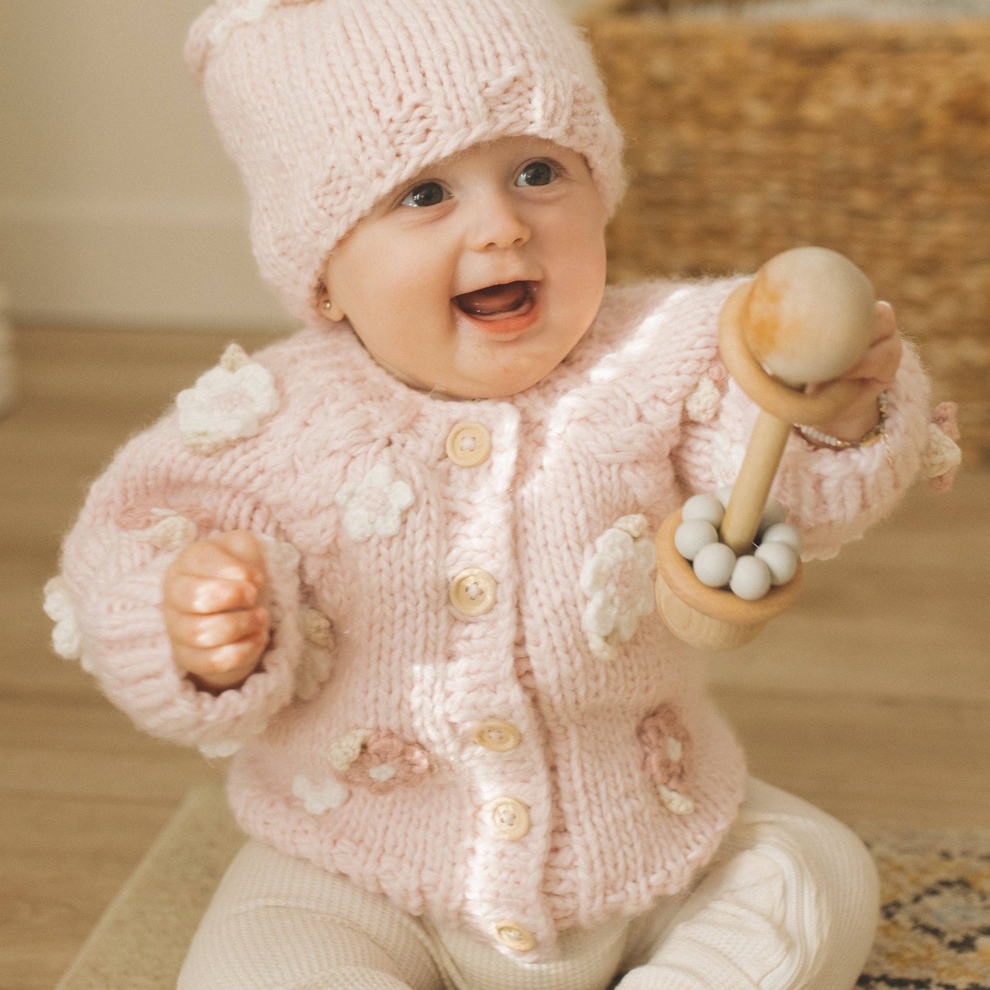 Huggalugs - Flower Cardigan Sweater Baby & Toddler: 6-12 months