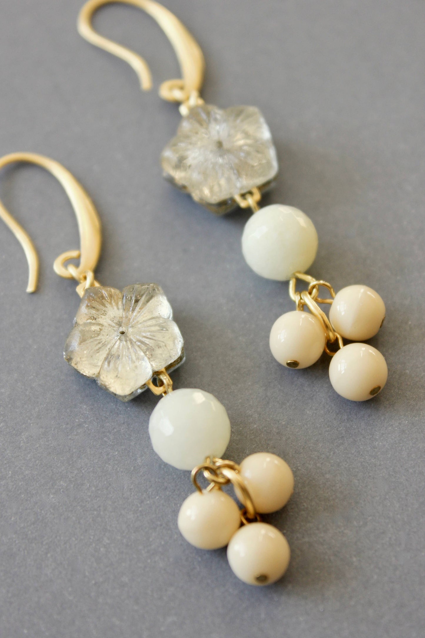 David Aubrey Jewelry - ISLE25 Flower glass cluster earrings
