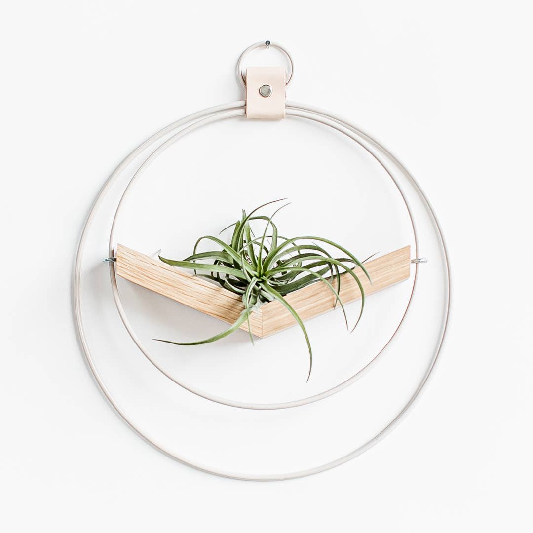 braid and wood plant hanger Braid & Wood Design Studio - V-Hanger (Light & Airy)