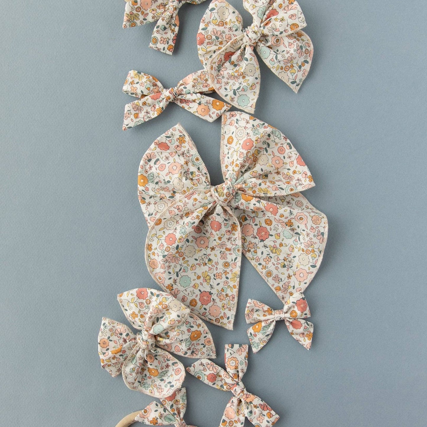 Modern Piggy - Beatrice | Petite Party Bow: Alligator Clip