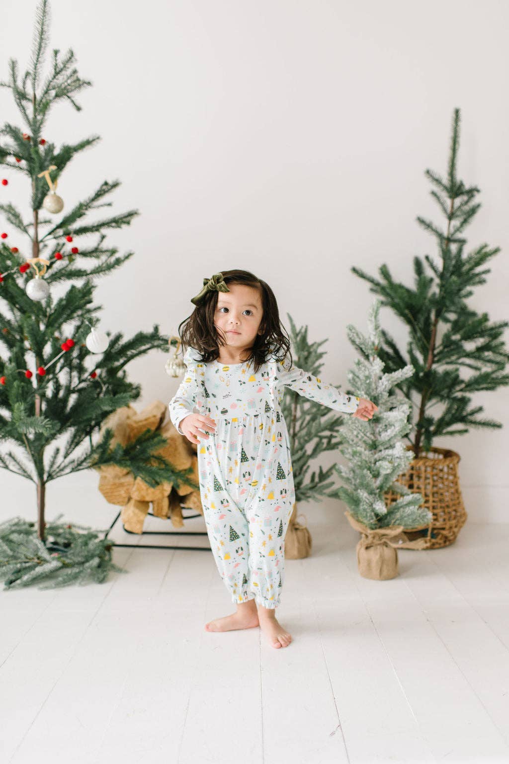 Ollie Jay - Mabel Romper in Festive Scenes | baby christmas clothing: 6/12m