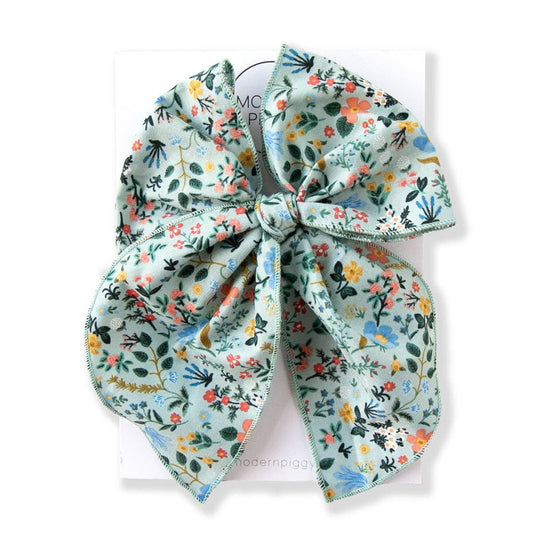 Modern Piggy - Secret Garden | Party Bow