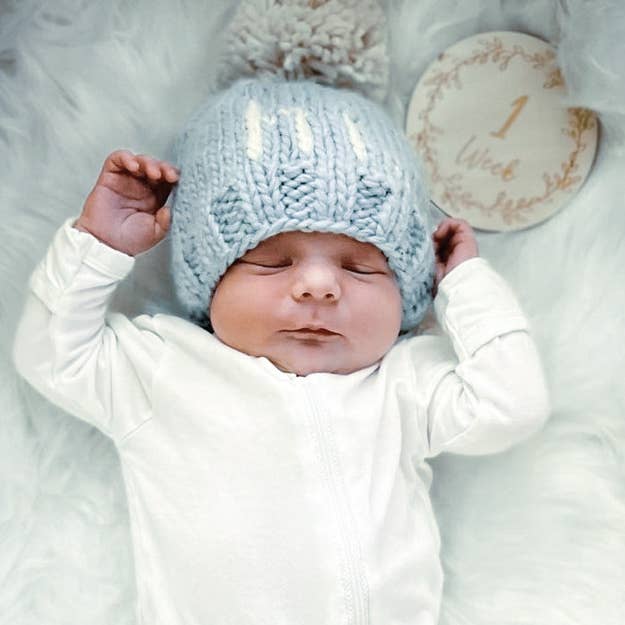 Huggalugs - Hi. Surf Blue Hand Knit Beanie Hat: M (6-24 months)