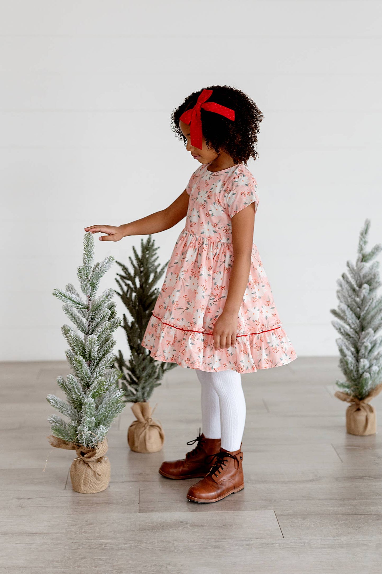 Ollie Jay - Lola Dress in Pink Poinsettia | Poplin Cotton Dress: 2