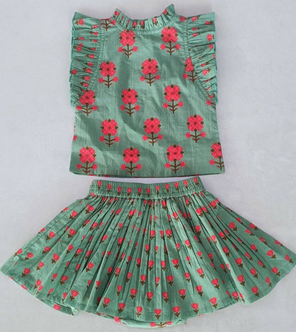 Yo Baby - Green Floral Neck Ruffle Top & Skorts Set: 12-18 month