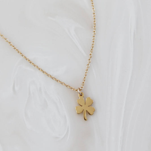 MAIVE - Clover Necklace: Gold / 16 inch