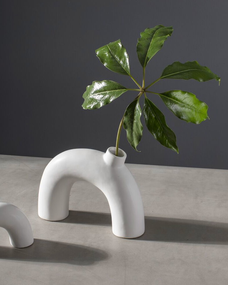 Elia Ceramic Bud Vase – Matte White Sculptural Accent