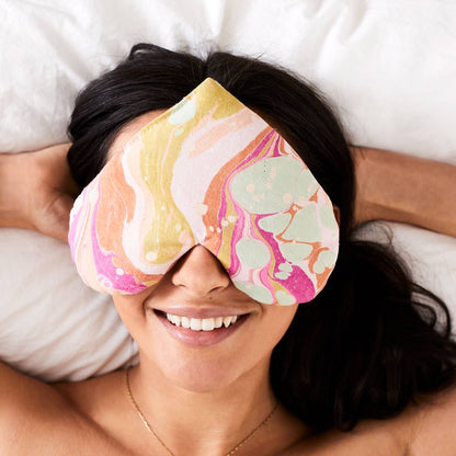 Love Mert - Eye Love Pillow - Mesa