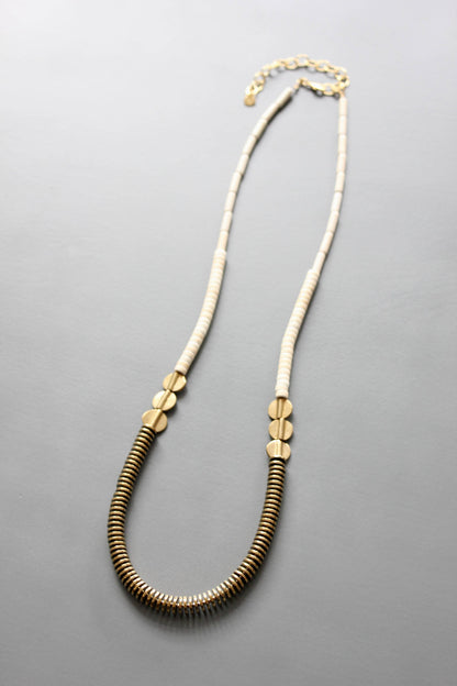 David Aubrey Jewelry - ISL126 Gold hematite and white disc necklace