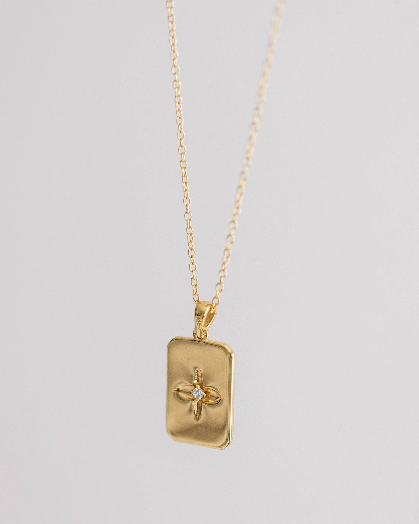 Coast and Cove - Gold Crystal Star Pendant Necklace