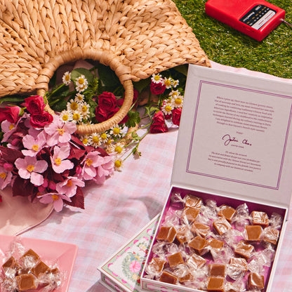 Le Bon Garcon - Strawberry Sakura Caramels 6 oz Gift Box