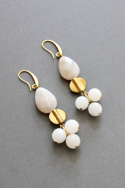 David Aubrey Jewelry - ISLE38 White agate cluster earrings