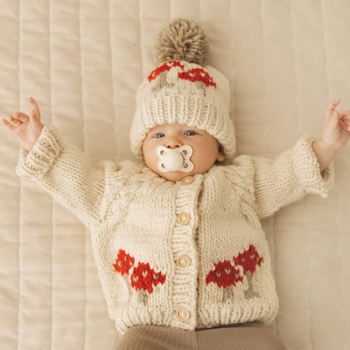 Huggalugs - Mushroom Natural Cardigan Sweater Baby & Toddler: 6-12 months