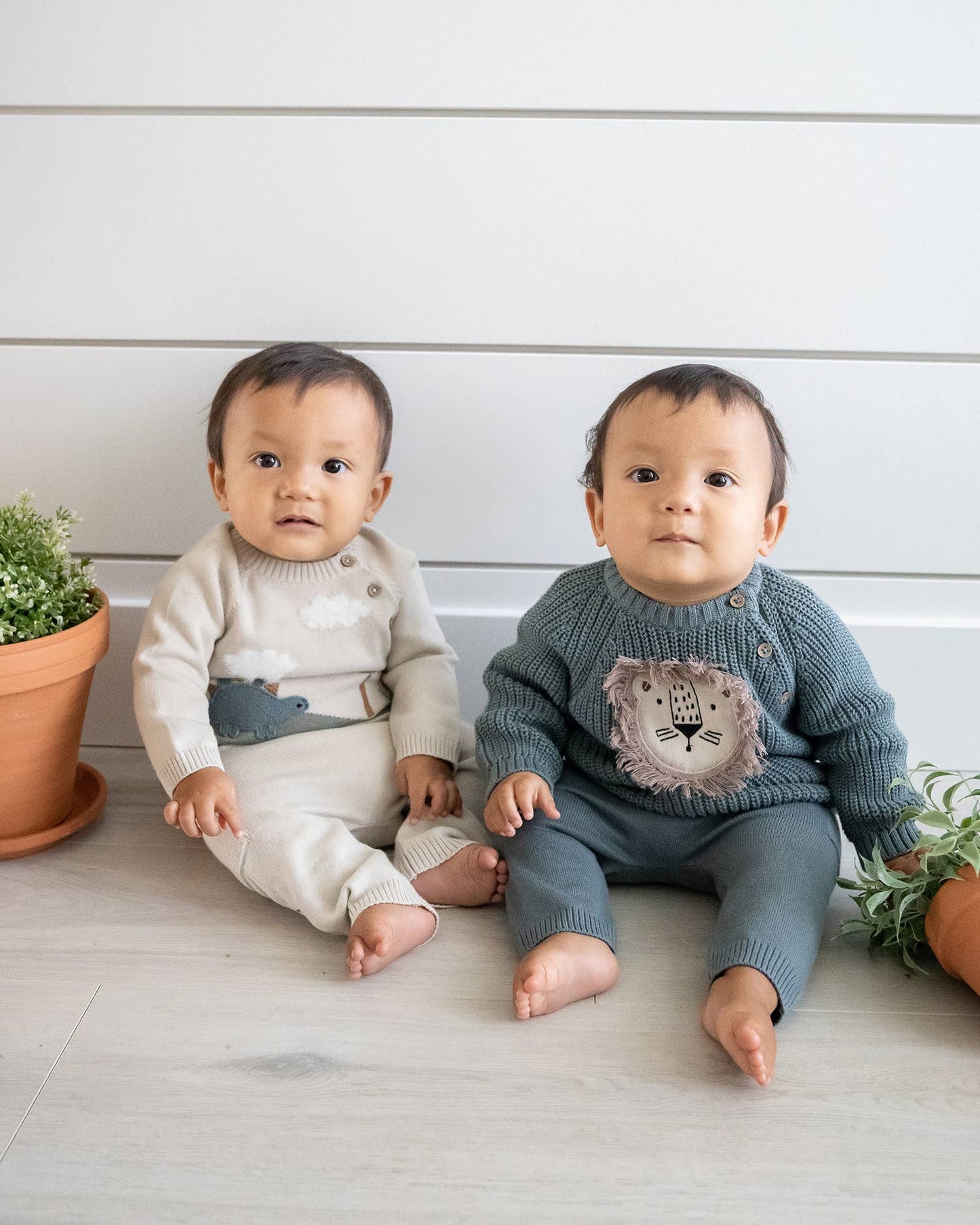 Viverano Organics - Lion Applique Baby Pullover Sweater Knit (Organic Cotton): Teal Blue / 3-6