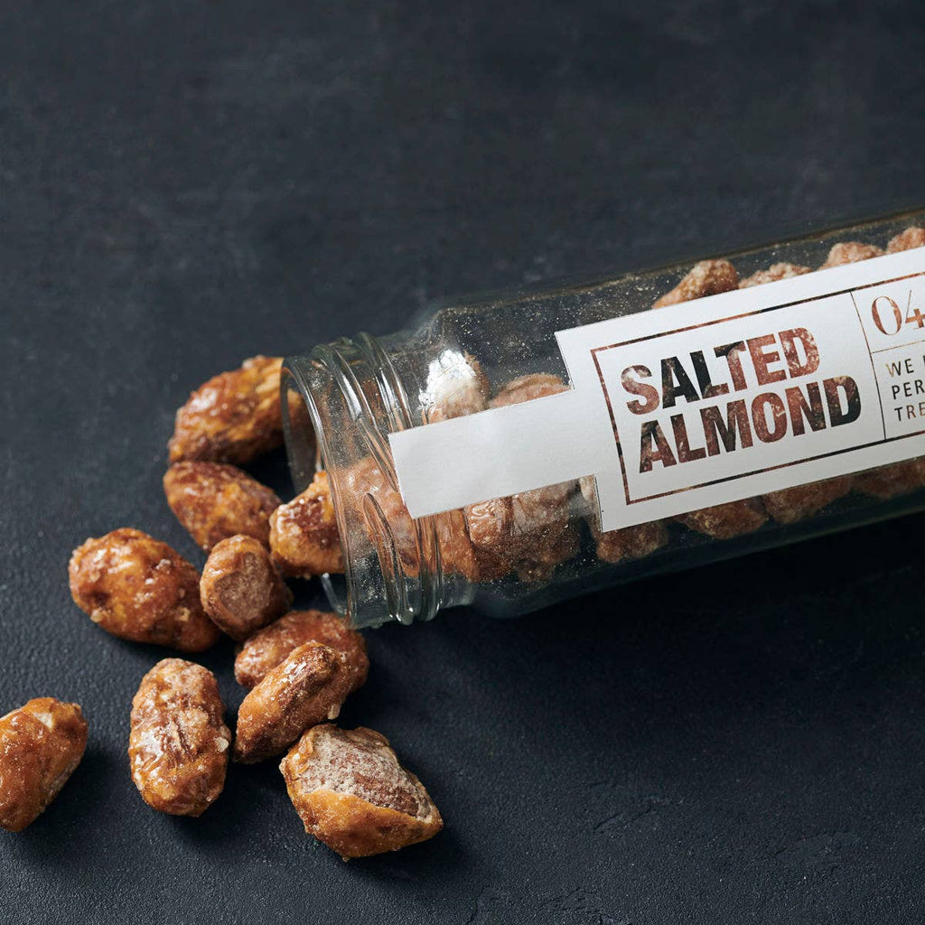 Society of Lifestyle - Caramelized almonds with sea salt, 2.47 oz (70g)