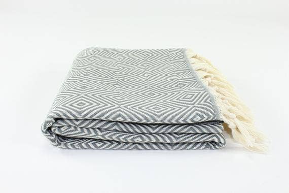 TURKISH LINEN & TOWELS, LLC - Premium Turkish Diamond Pattern Towel - Gray