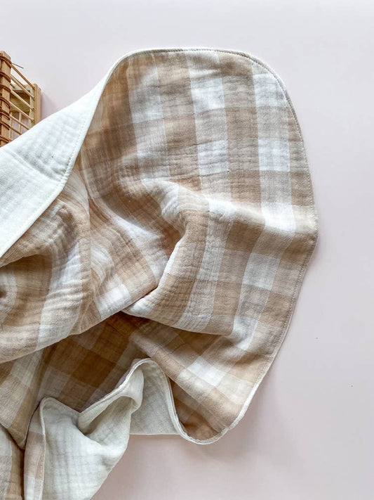 Evelina Apparel: Muslin blanket /  big checkers