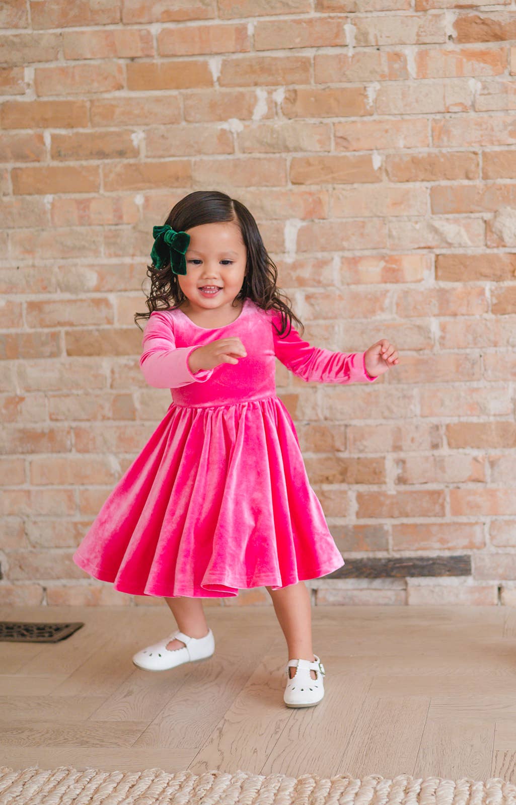 Ollie Jay - Gwendolyn Dress in Hot Pink Velvet: 18/24m